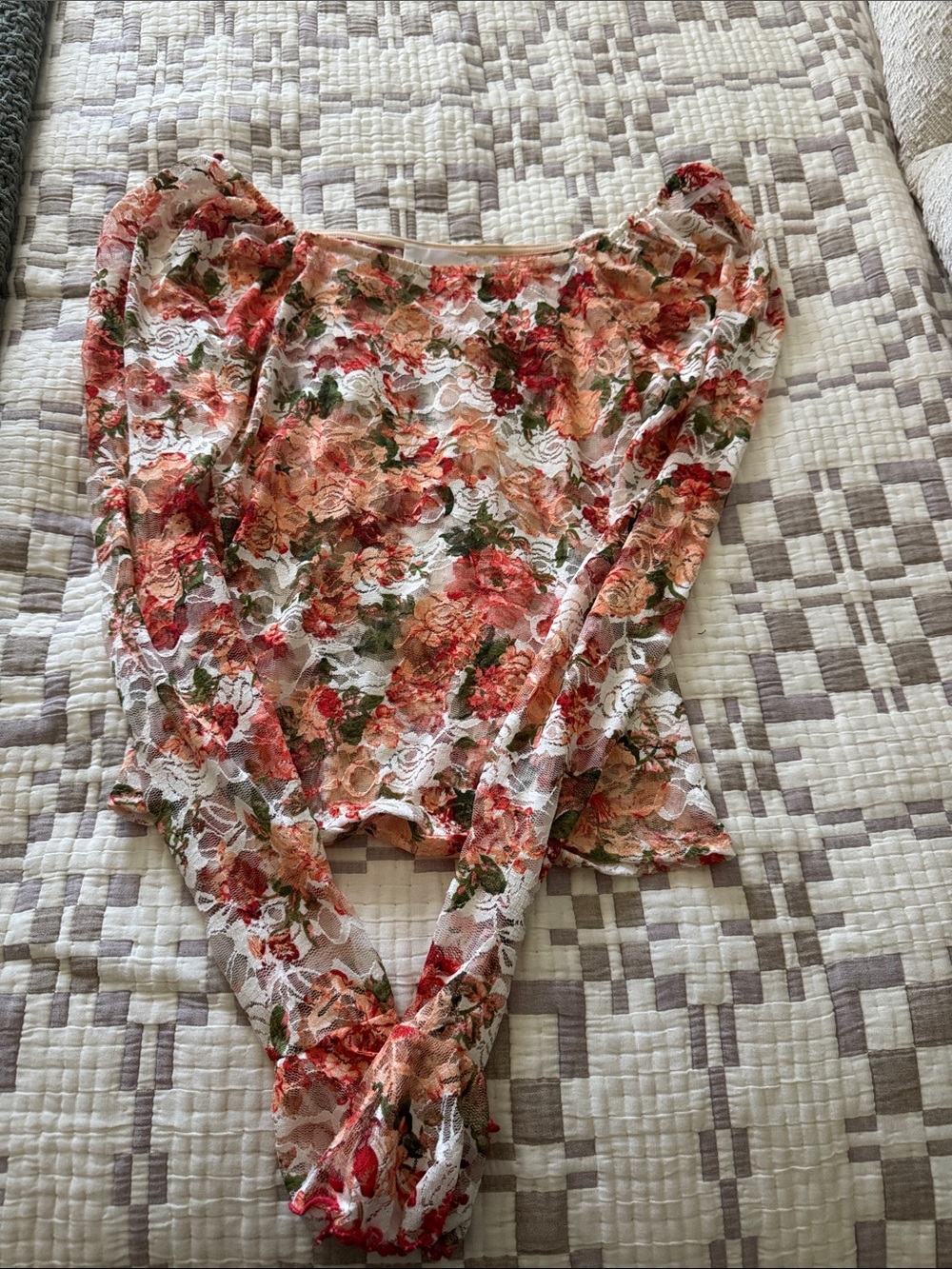 Kori White Lace Long-Sleeve Floral Print Top